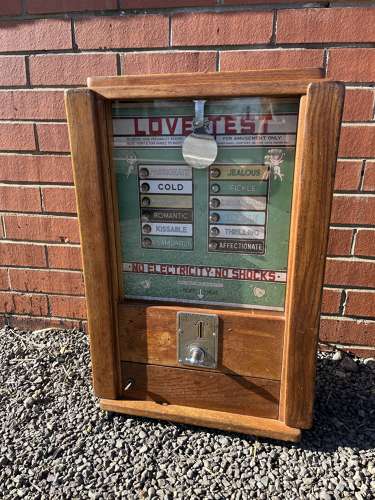 Love Tester Amusement Machine