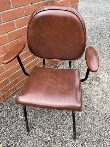 Spring Back Chair