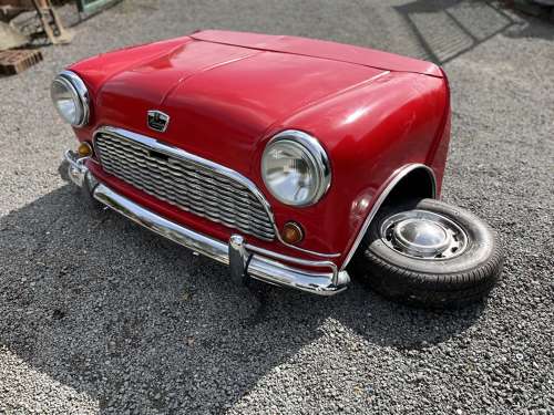 Austin Mini Front End Display