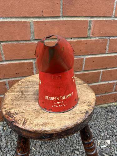 Thelson’s Motor Oil Pourer