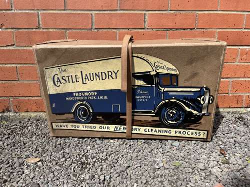 Castle Laundry Box