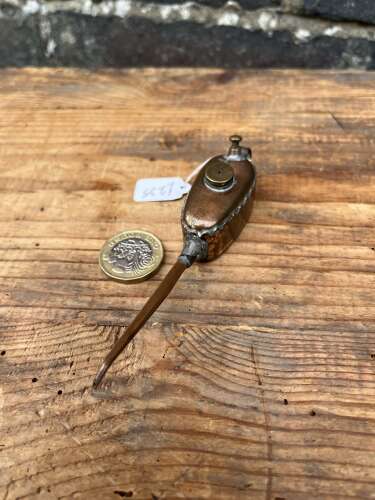 Meccano Oil Pourer