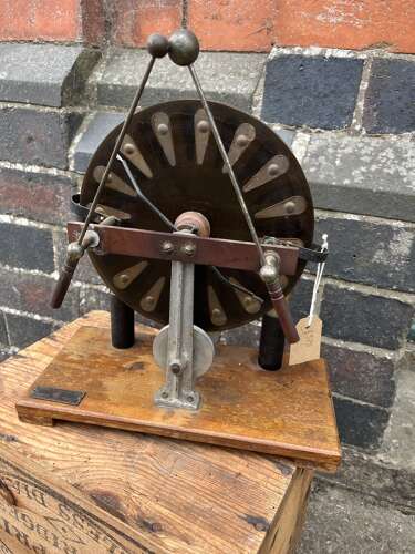 Wimshurst Machine