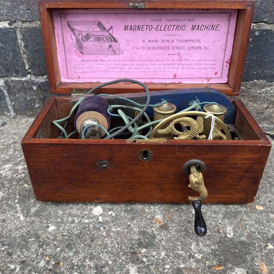 Magneto Electric Machine
