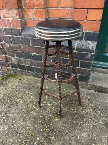 Stool with chain detailing