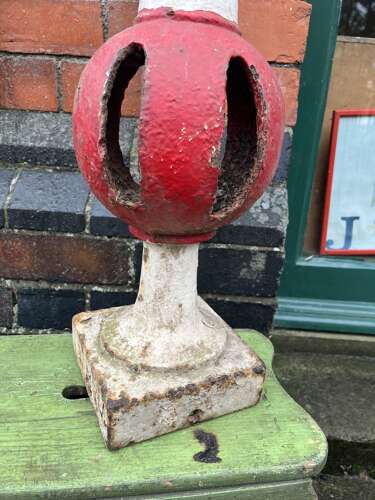 GWR signal finial