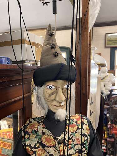 Wizard Marionette