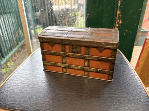 Early Chest Tin